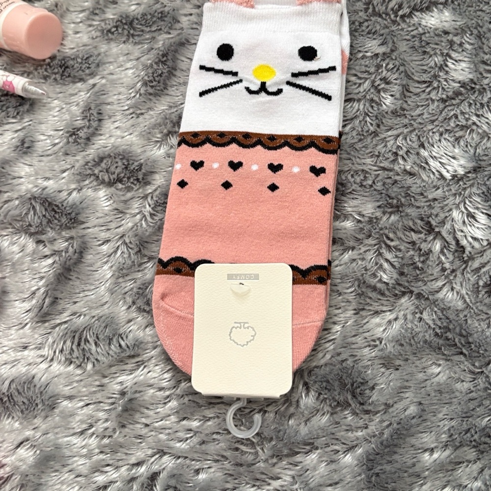 Hello Kitty Bundle - Picture 8 of 12